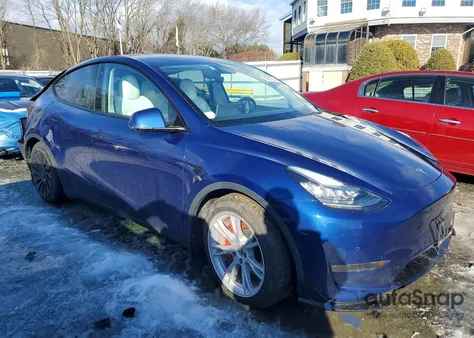 2020 Tesla Model Y from USA, damaged, VIN 5YJYGDEF7LF037846